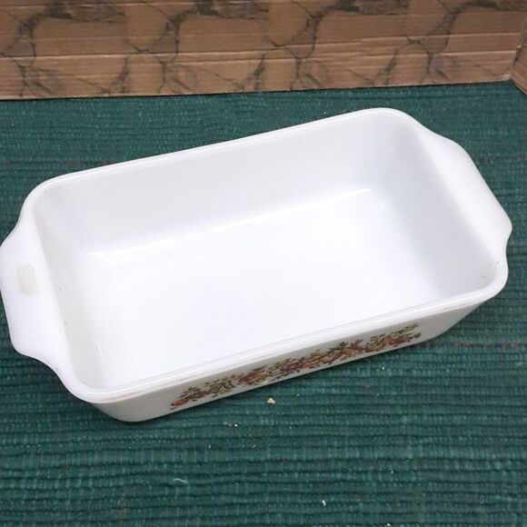 VTG Anchor Hocking Fire King Spice of Life  Pattern 1 qt. Loaf/Casserol… - Picture 3 of 7